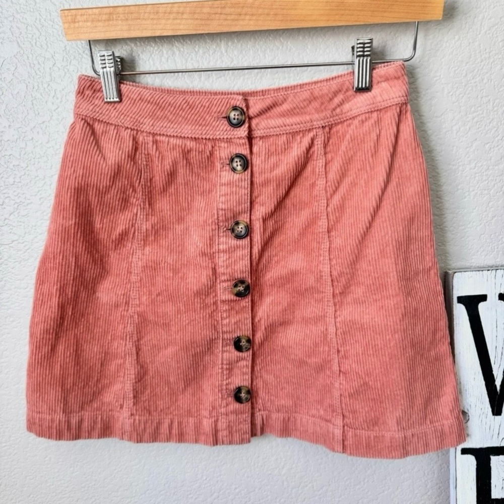 H&M corduroy pink mini skirt